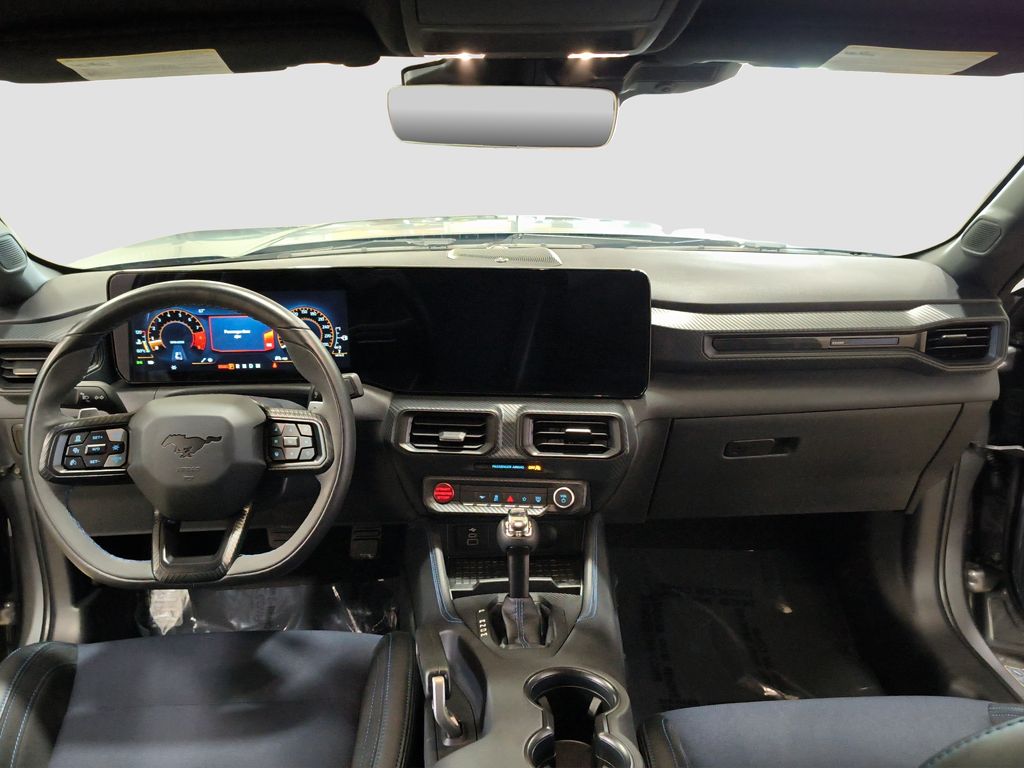 Photo 16 of this Ford Mustang