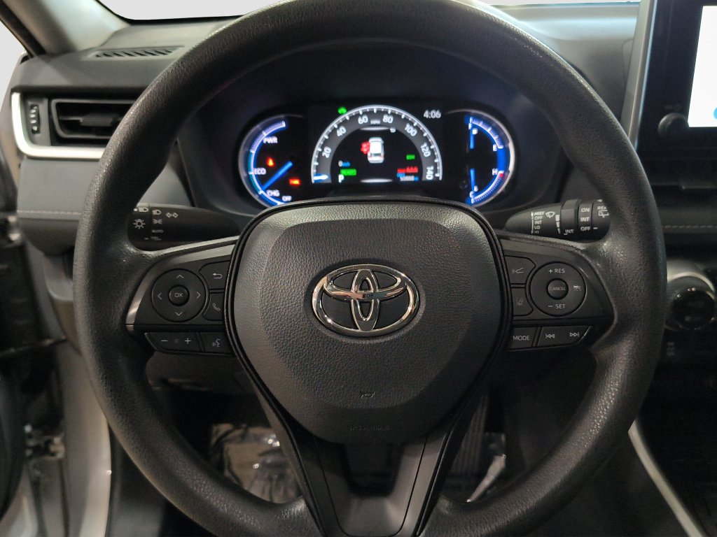 Photo 13 of this Toyota RAV4