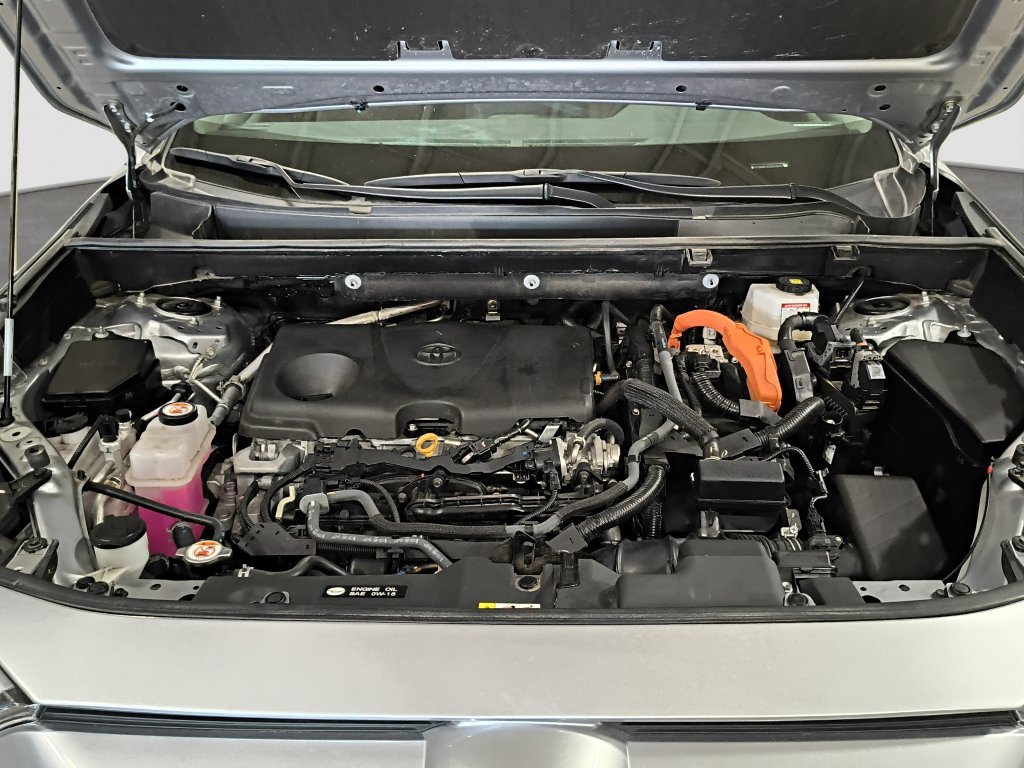 Photo 29 of this Toyota RAV4