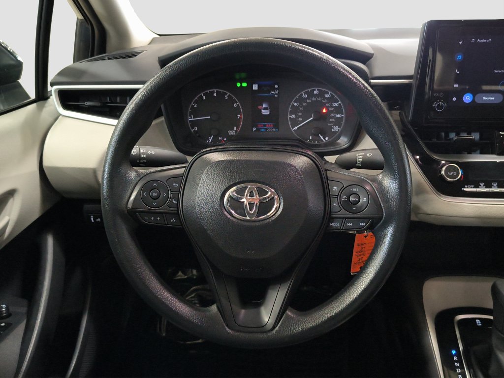 Photo 12 of this Toyota Corolla