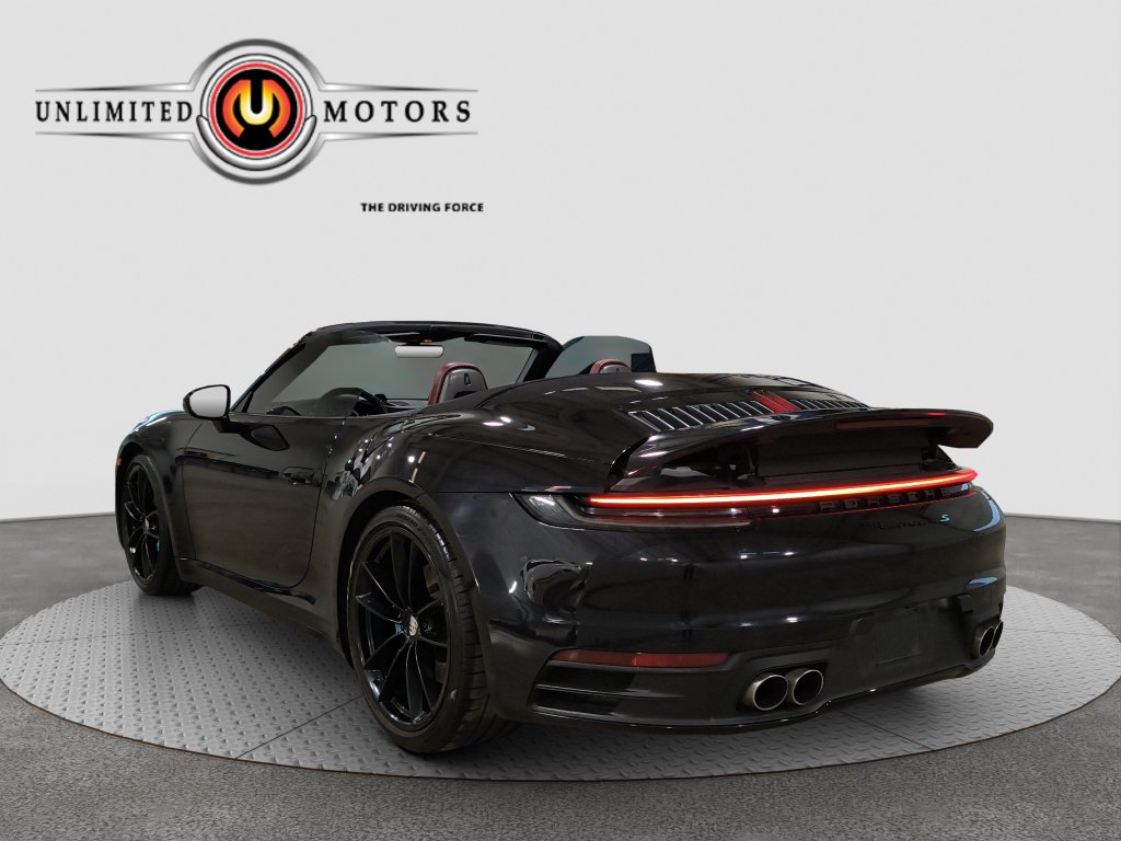 Photo 4 of this Porsche 911