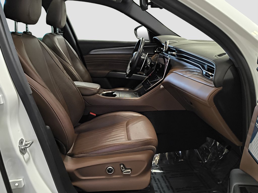 Photo 9 of this Maserati Grecale