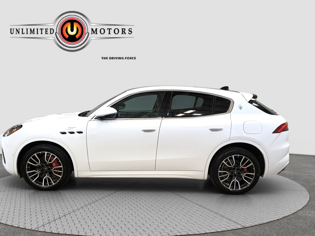 Photo 19 of this Maserati Grecale