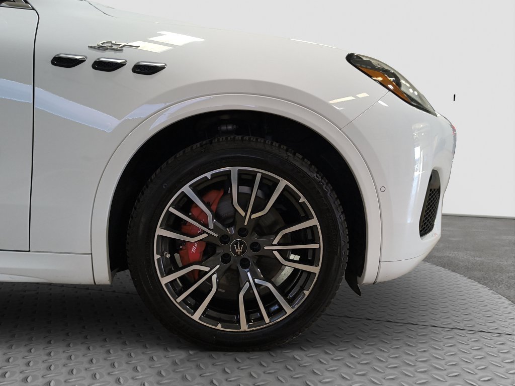 Photo 23 of this Maserati Grecale