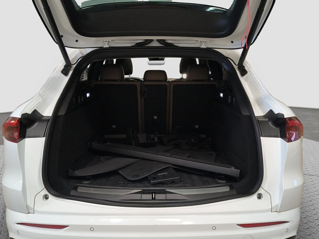 Photo 29 of this Maserati Grecale