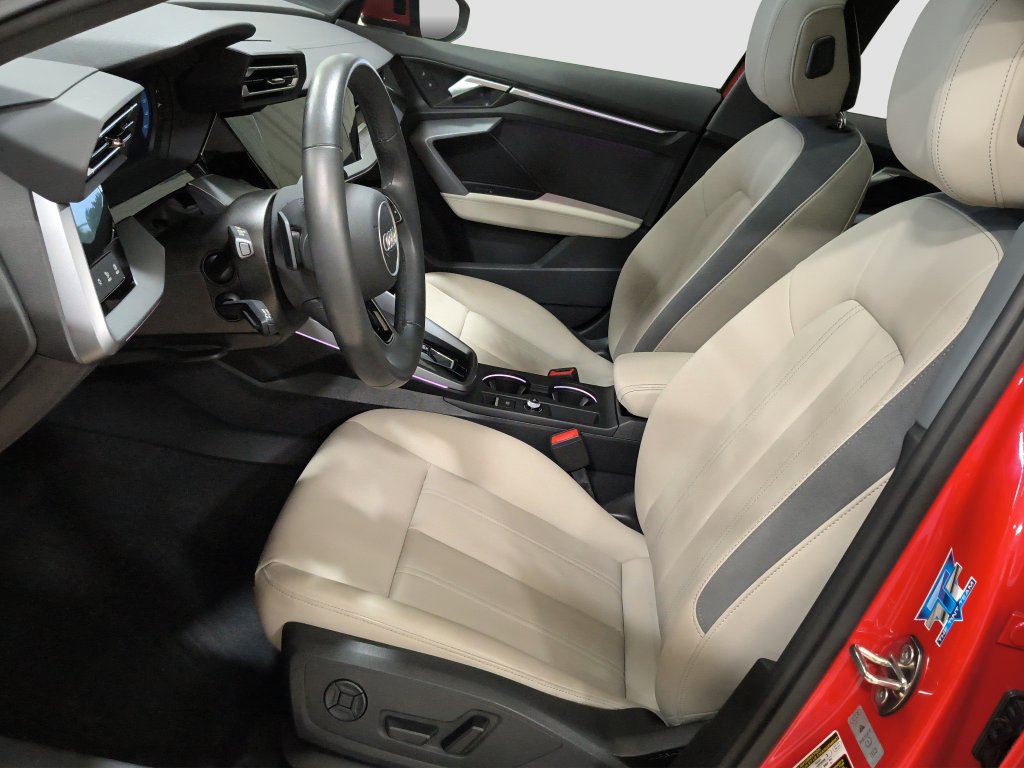 Photo 9 of this Audi A3