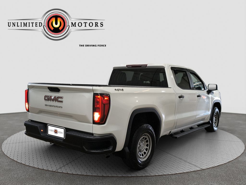 Photo 3 of this GMC Sierra 1500