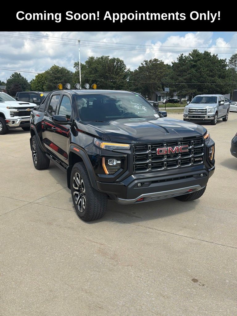 2025 GMC Canyon AT4