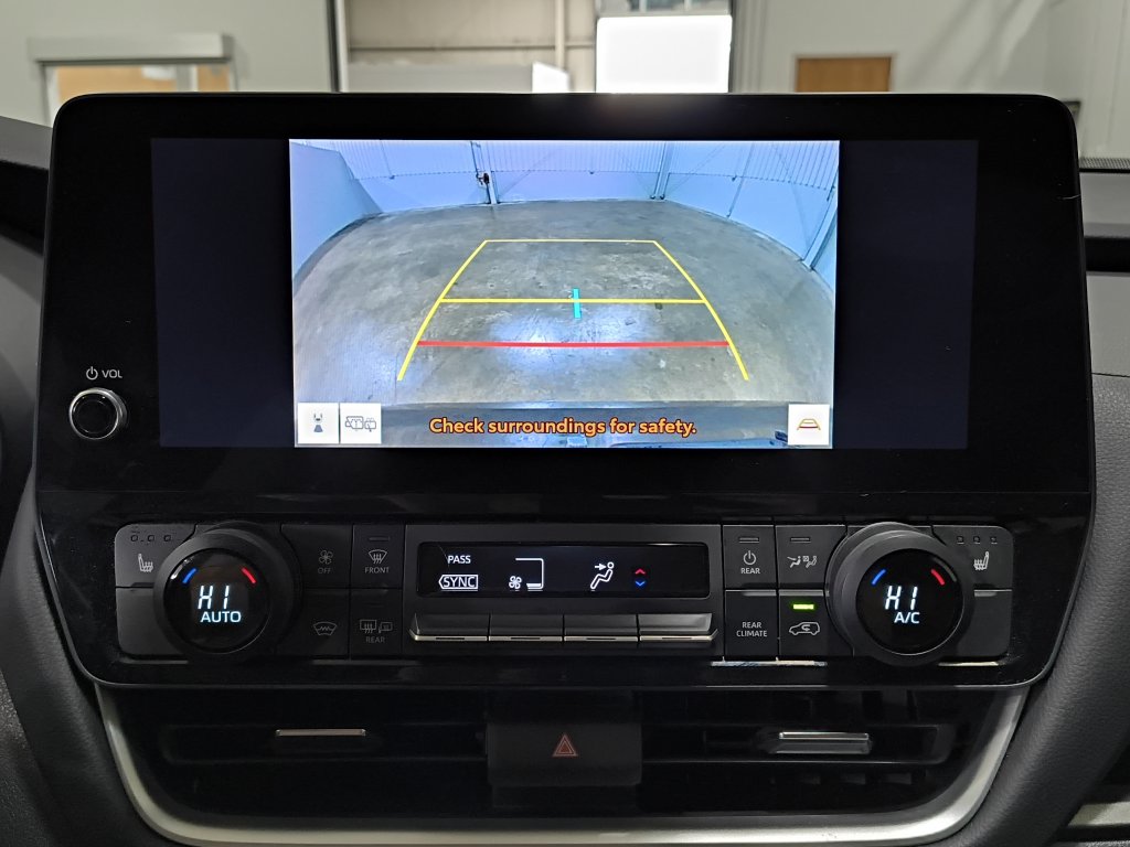 Photo 6 of this Toyota Grand Highlander