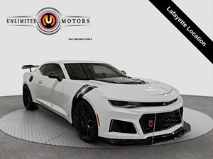 View 2017 Chevrolet Camaro 