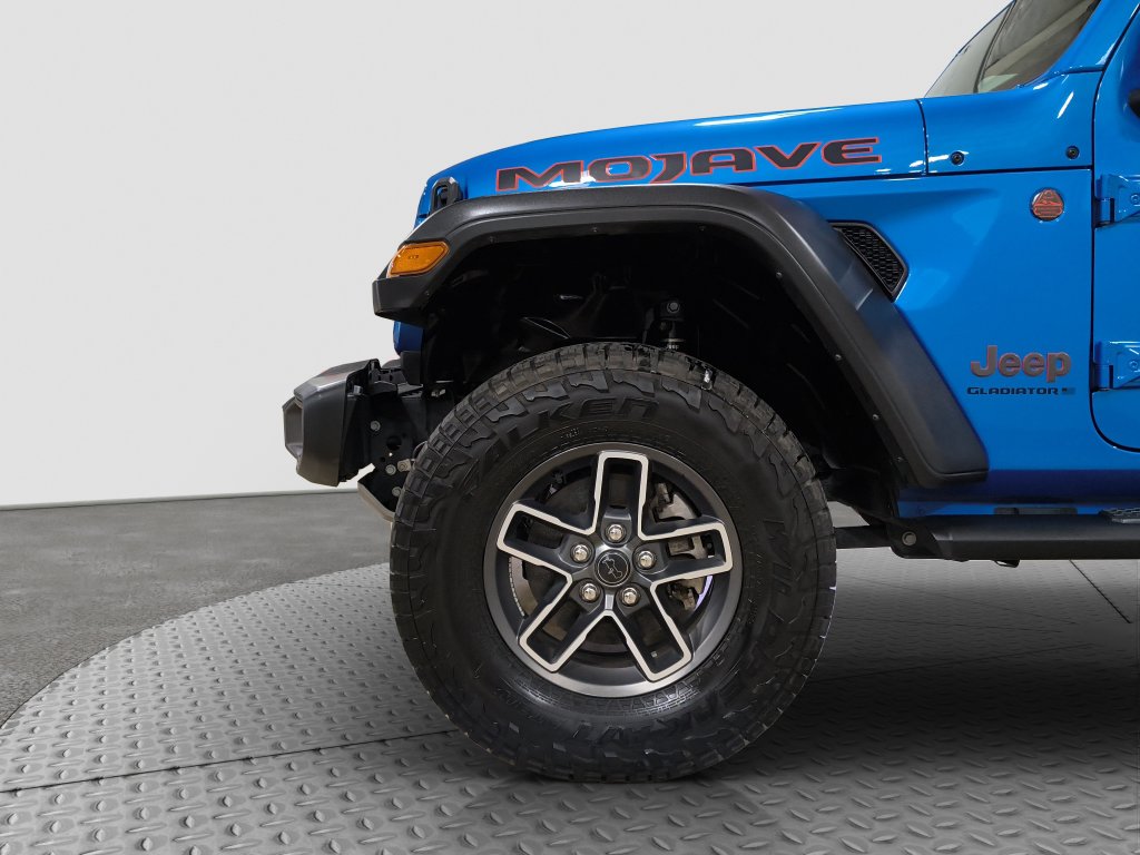 Photo 12 of this Jeep Gladiator