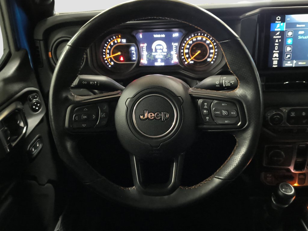 Photo 13 of this Jeep Gladiator