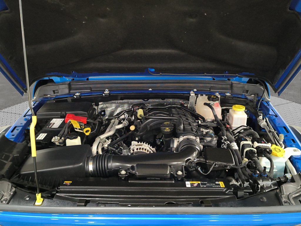 Photo 23 of this Jeep Gladiator