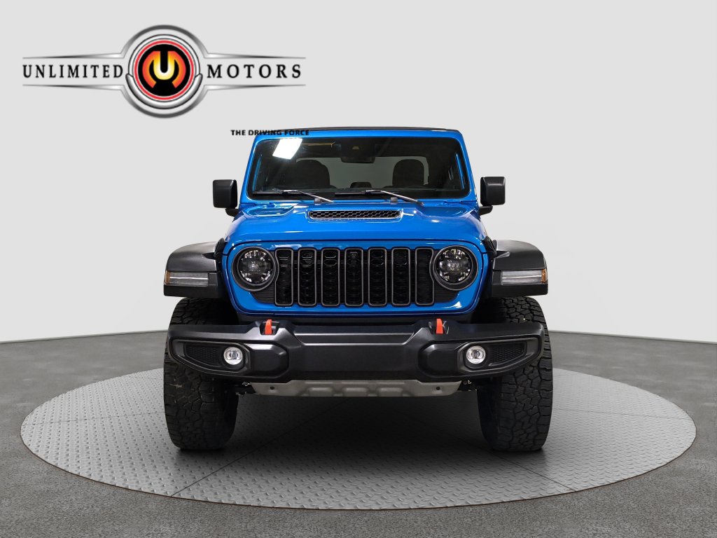 Photo 26 of this Jeep Gladiator