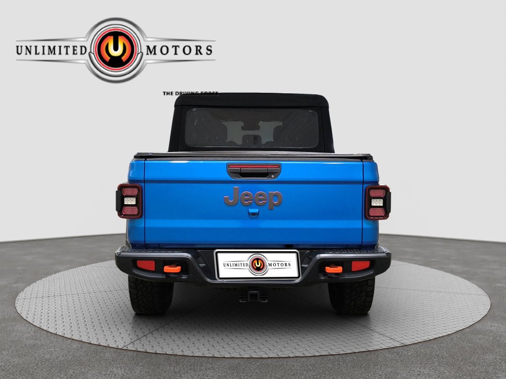 Photo 29 of this Jeep Gladiator