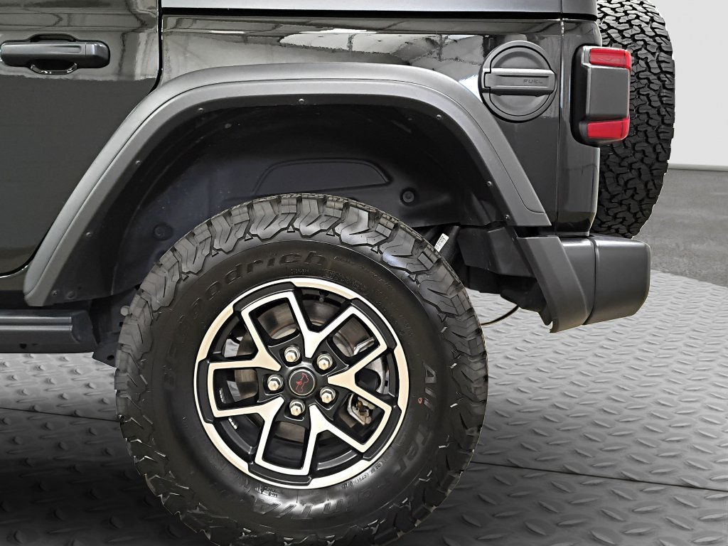 Photo 13 of this Jeep Wrangler