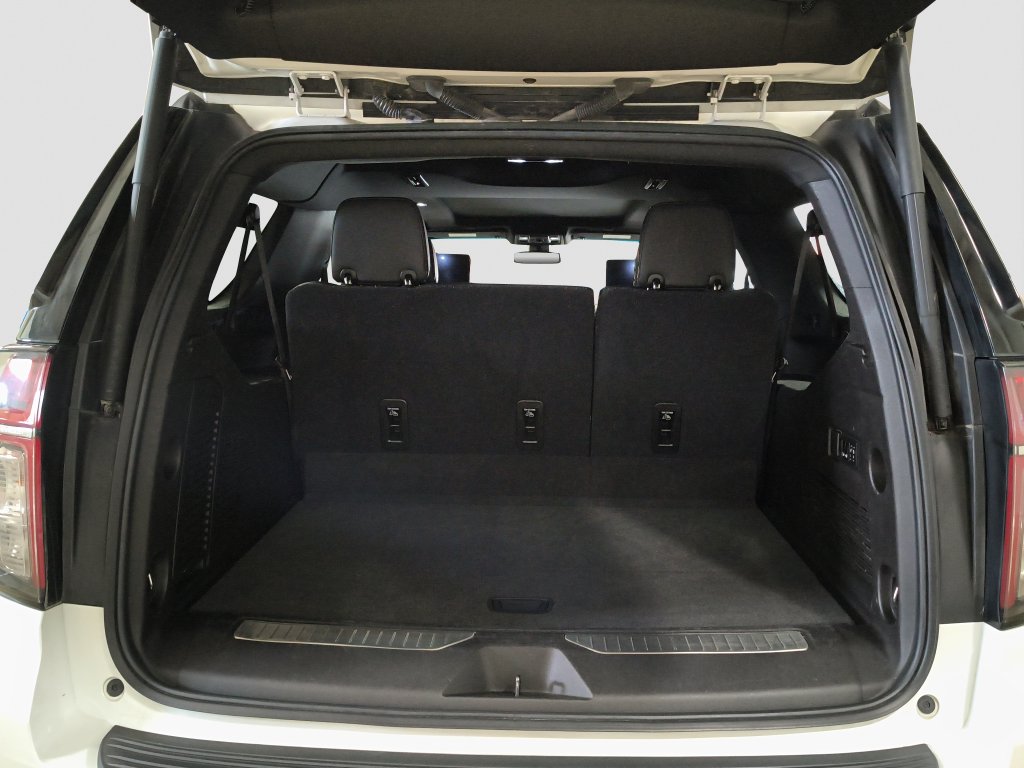 Photo 24 of this Chevrolet Suburban