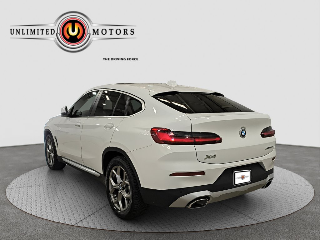 Photo 3 of this BMW X4
