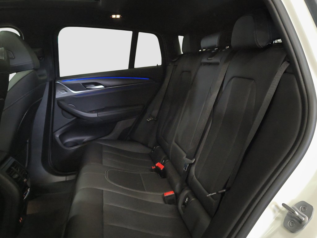 Photo 9 of this BMW X4