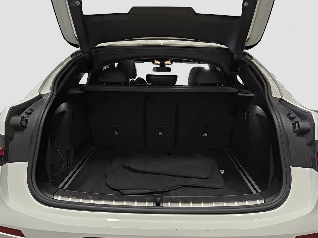 Photo 26 of this BMW X4