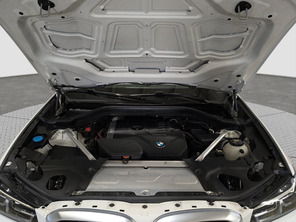 Photo 27 of this BMW X4