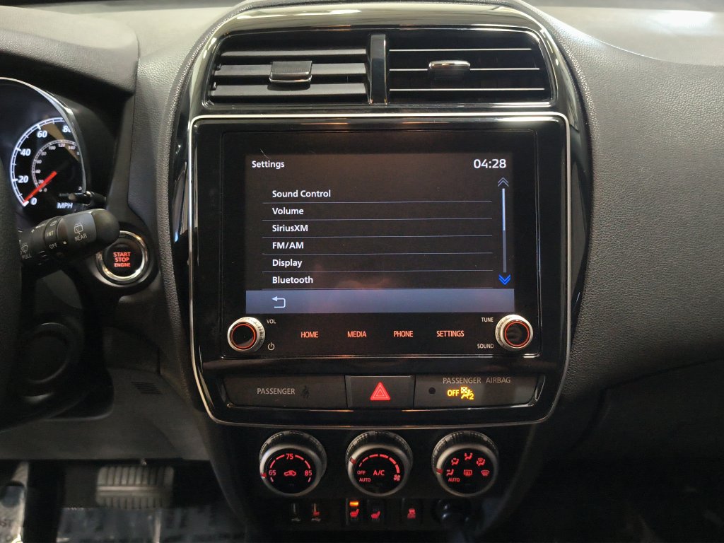 Photo 14 of this Mitsubishi Outlander Sport