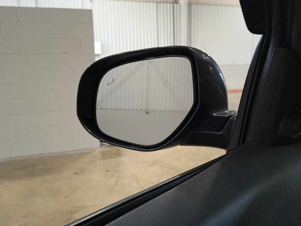Photo 18 of this Mitsubishi Outlander Sport
