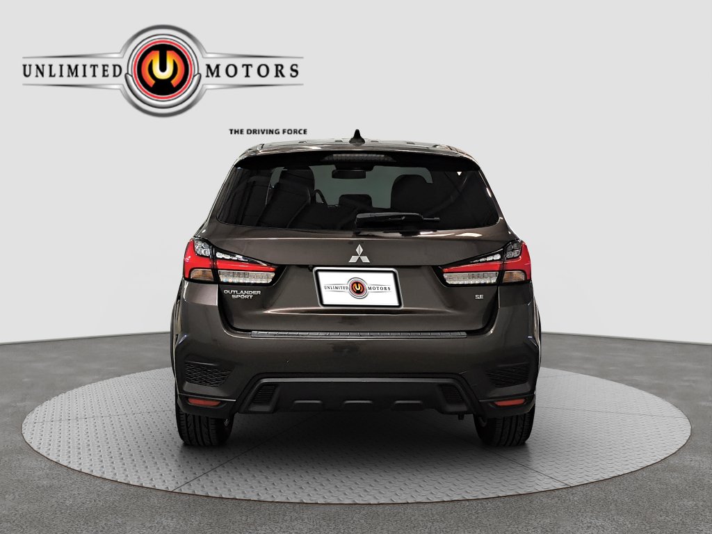 Photo 23 of this Mitsubishi Outlander Sport