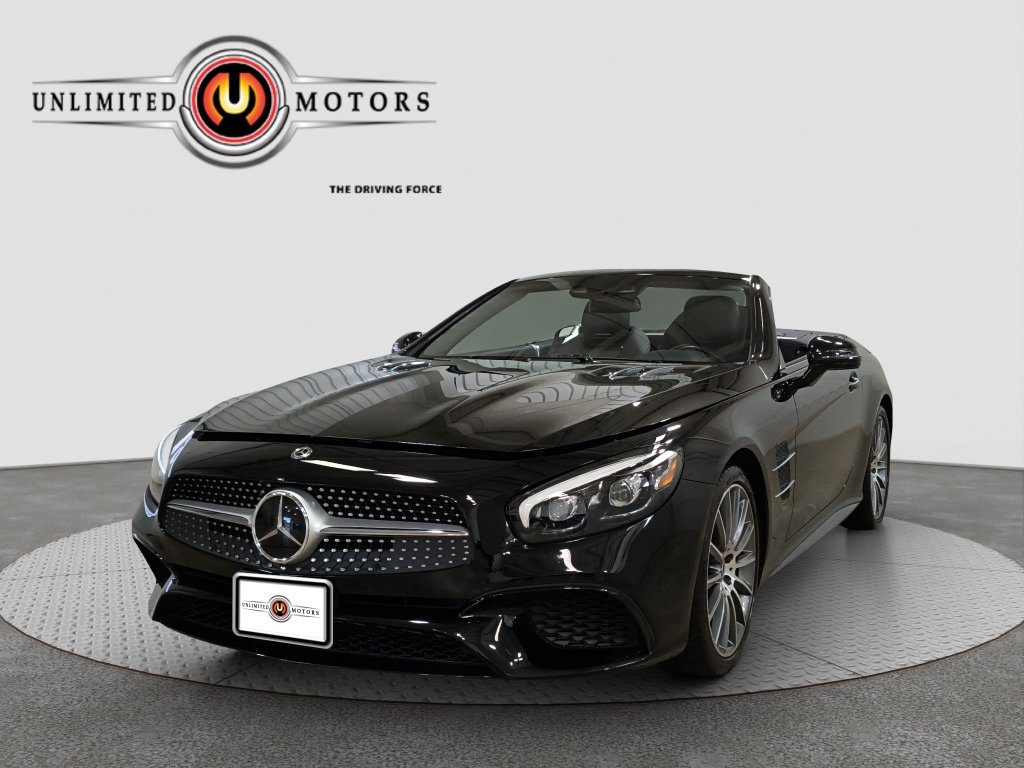 Photo 5 of this Mercedes-Benz SL 550