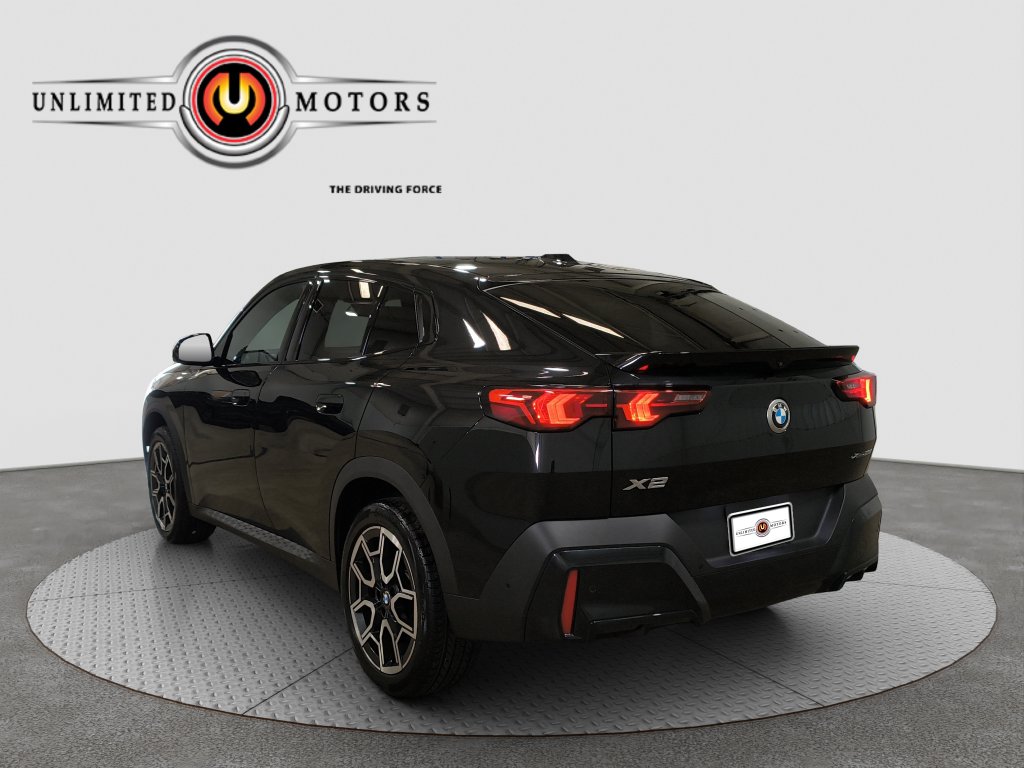 Photo 4 of this BMW X2