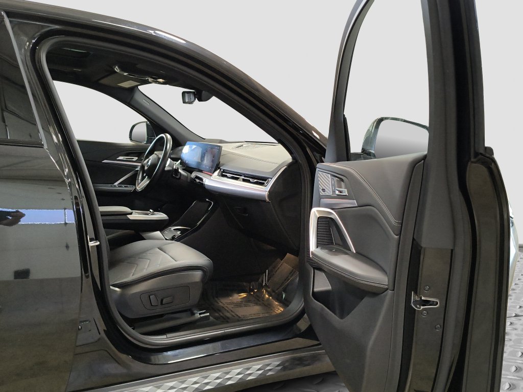 Photo 22 of this BMW X2