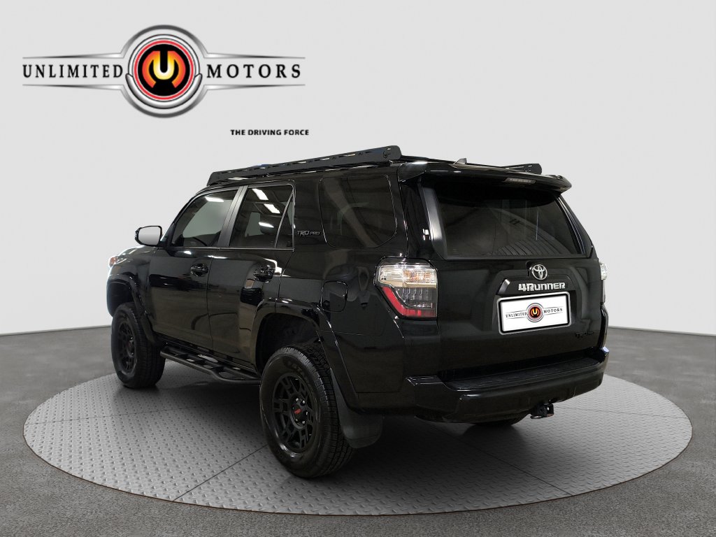 Photo 3 of this Toyota 4Runner