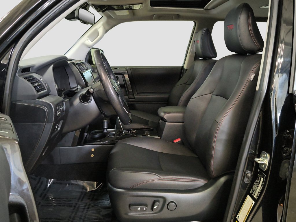 Photo 8 of this Toyota 4Runner