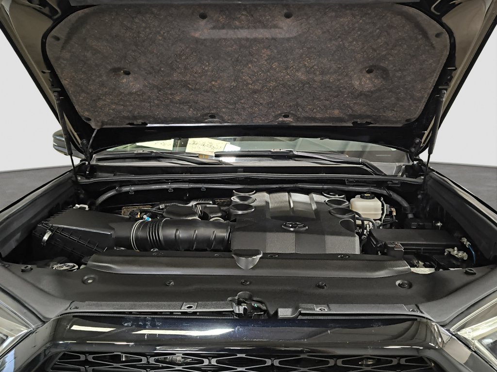 Photo 12 of this Toyota 4Runner