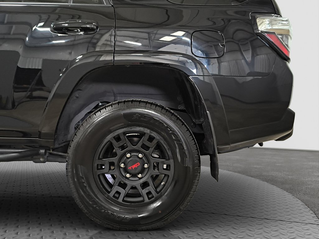 Photo 24 of this Toyota 4Runner