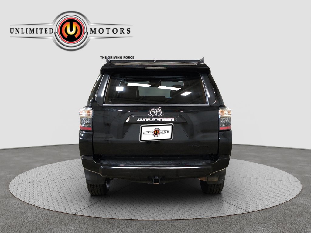 Photo 25 of this Toyota 4Runner