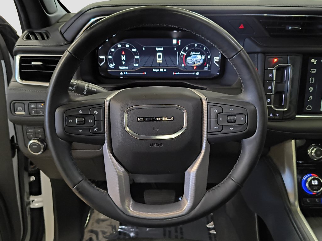 Photo 25 of this GMC Yukon XL