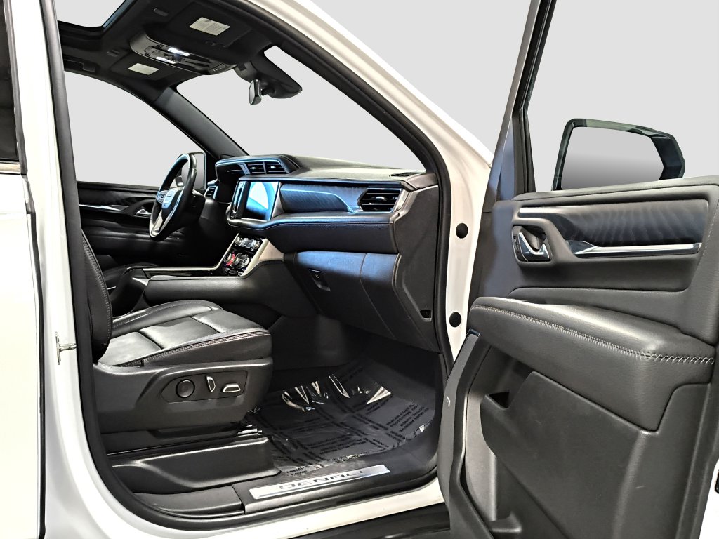 Photo 31 of this GMC Yukon XL