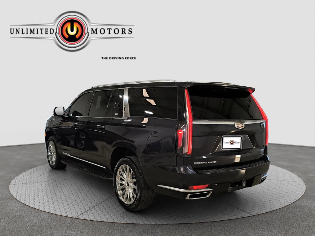 Photo 4 of this Cadillac Escalade ESV