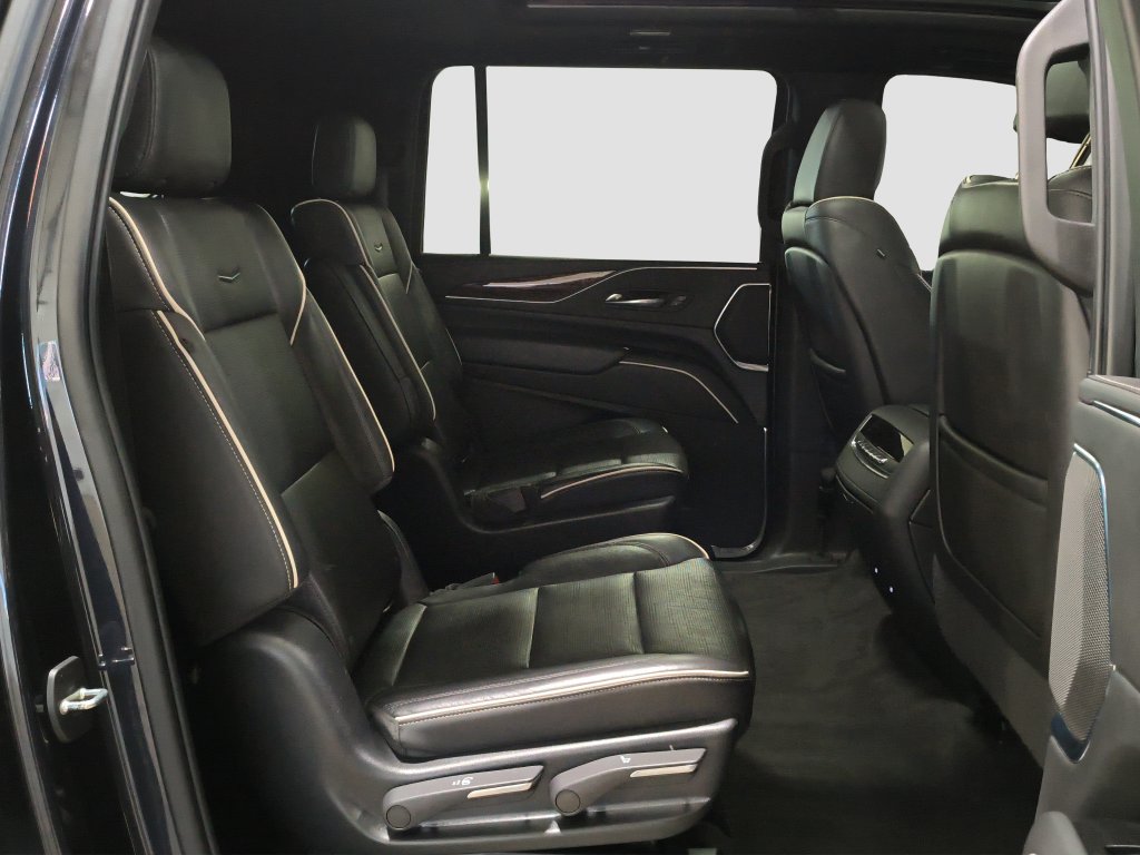 Photo 10 of this Cadillac Escalade ESV