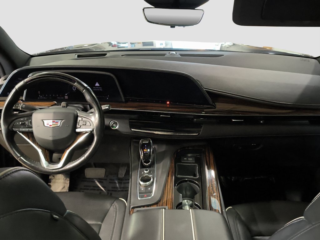 Photo 13 of this Cadillac Escalade ESV