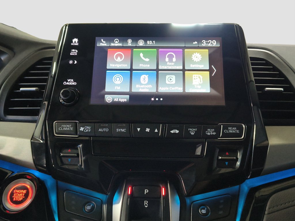 Photo 18 of this Honda Odyssey