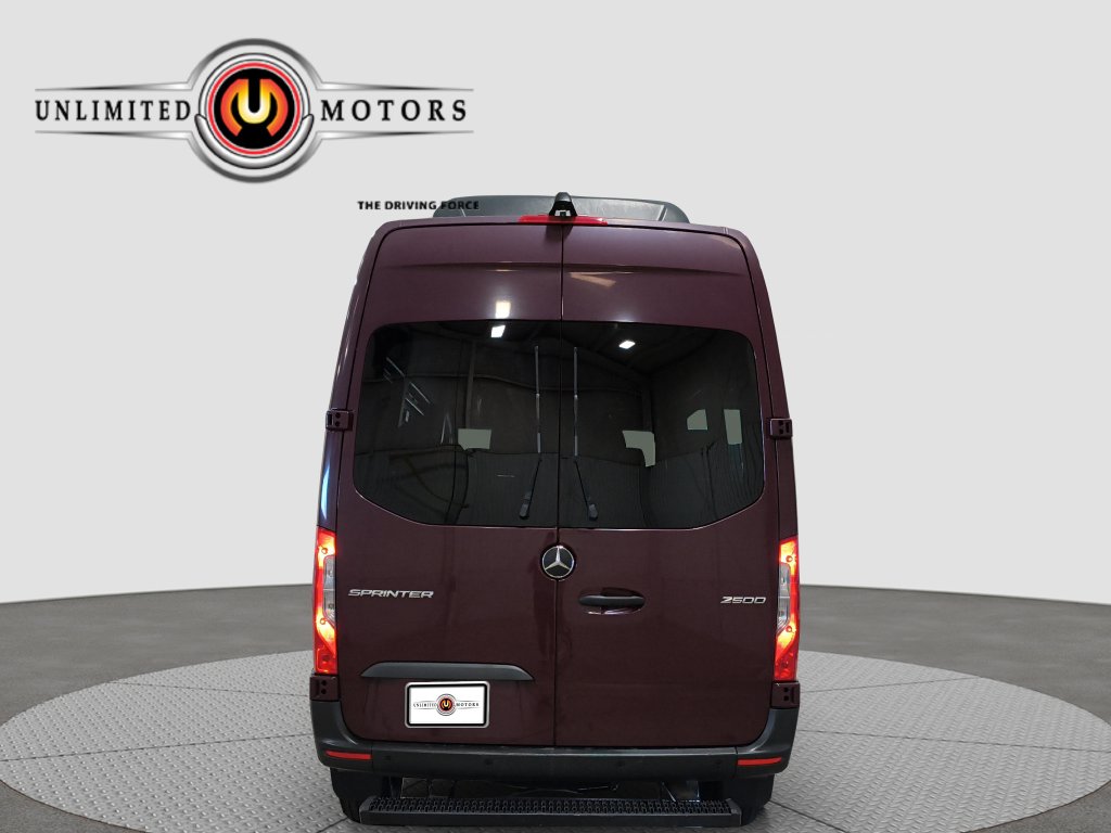 Photo 21 of this Mercedes-Benz Sprinter Passenger Van
