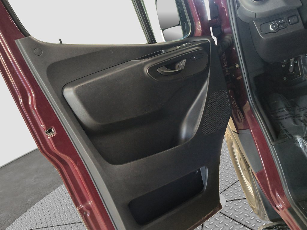 Photo 24 of this Mercedes-Benz Sprinter Passenger Van