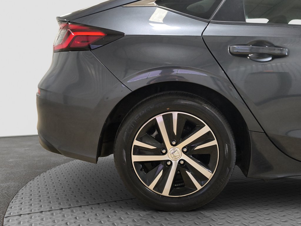 Photo 19 of this Honda Civic Hatchback