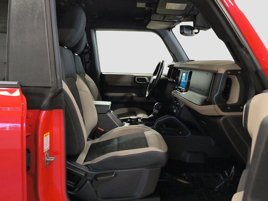 Photo 9 of this Ford Bronco