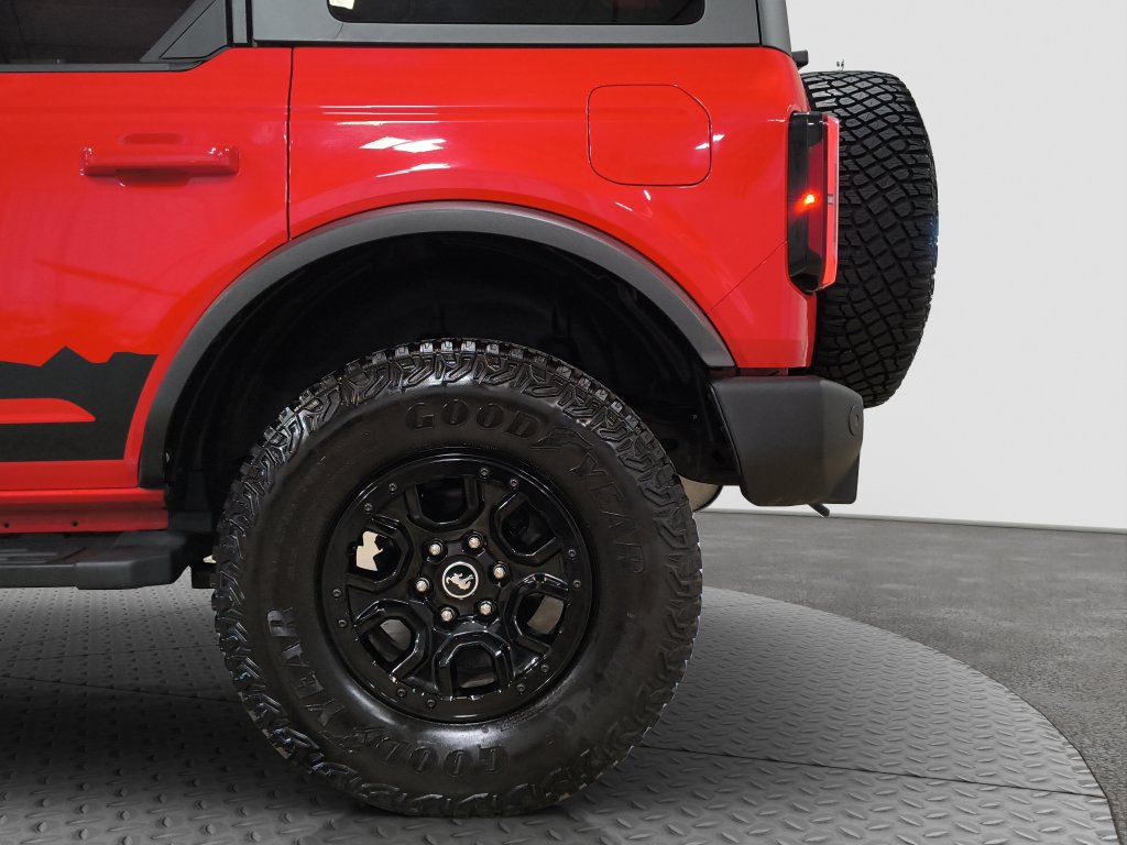 Photo 21 of this Ford Bronco