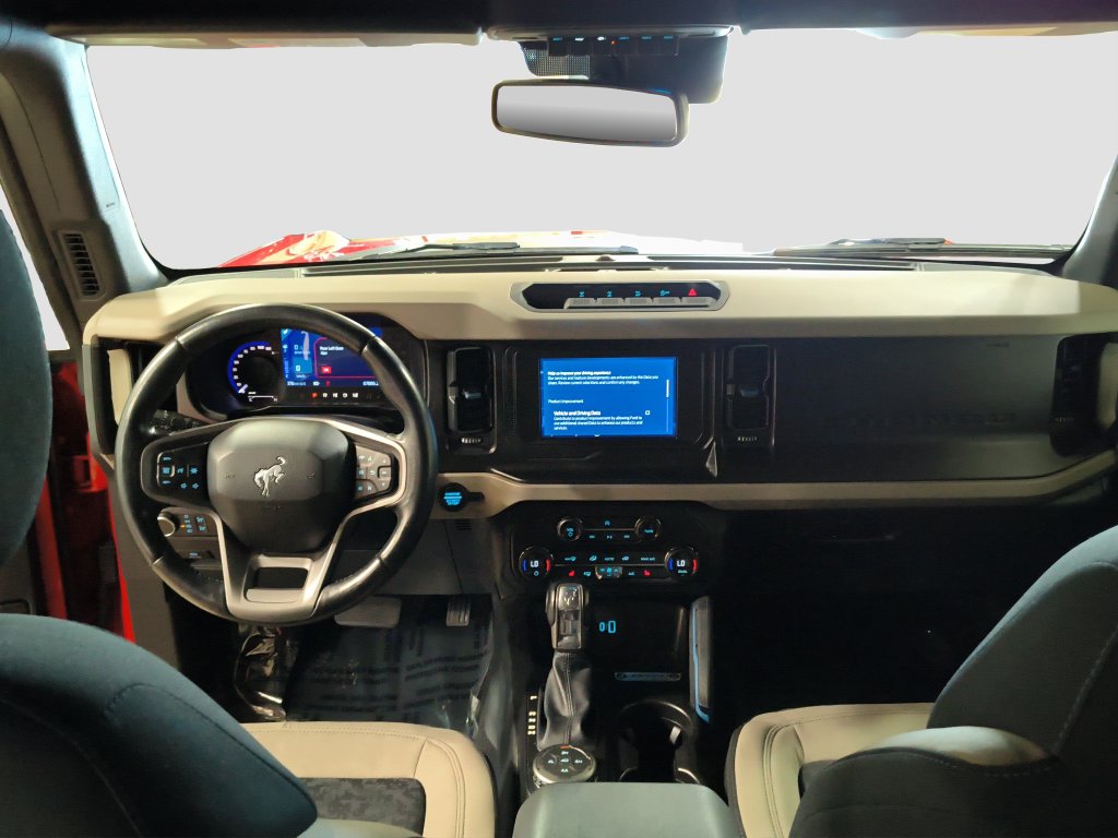 Photo 28 of this Ford Bronco