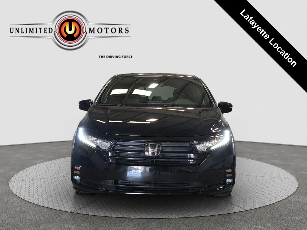 Photo 19 of this Honda Odyssey
