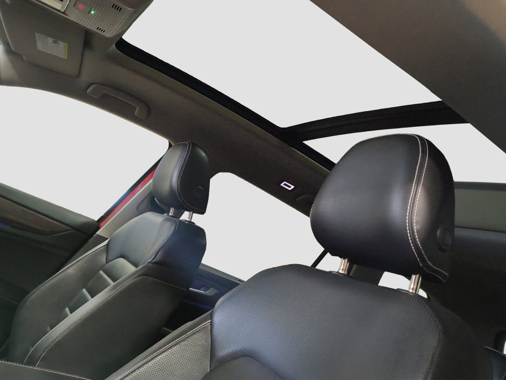 Photo 10 of this Volkswagen Atlas